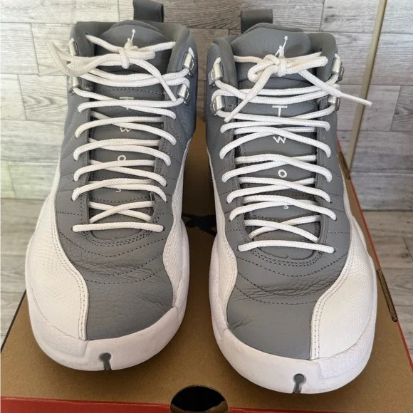 Air Jordan 12 Retro stealth men’s size 9.5 - Picture 4 of 8